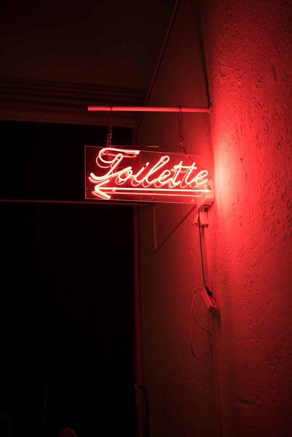 Quels sont les 6 principaux éléments à connaître concernant les toilettes sèches ?